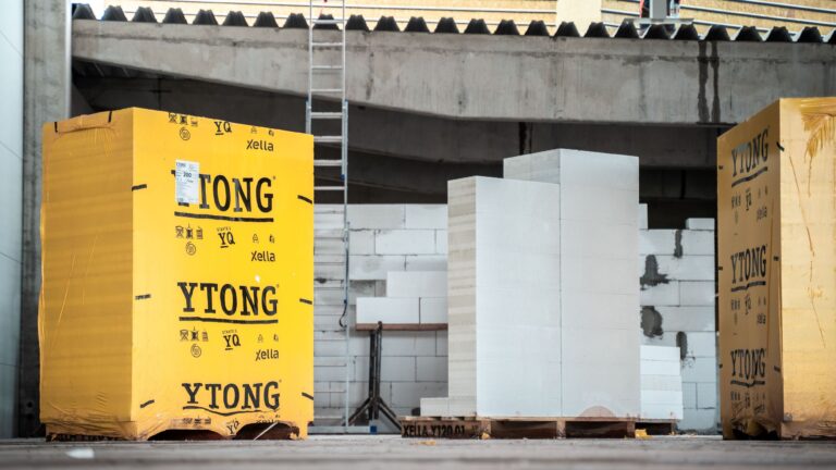 Ytong