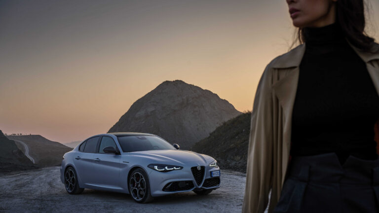 Alfa Romeo Giulia Super 2.0