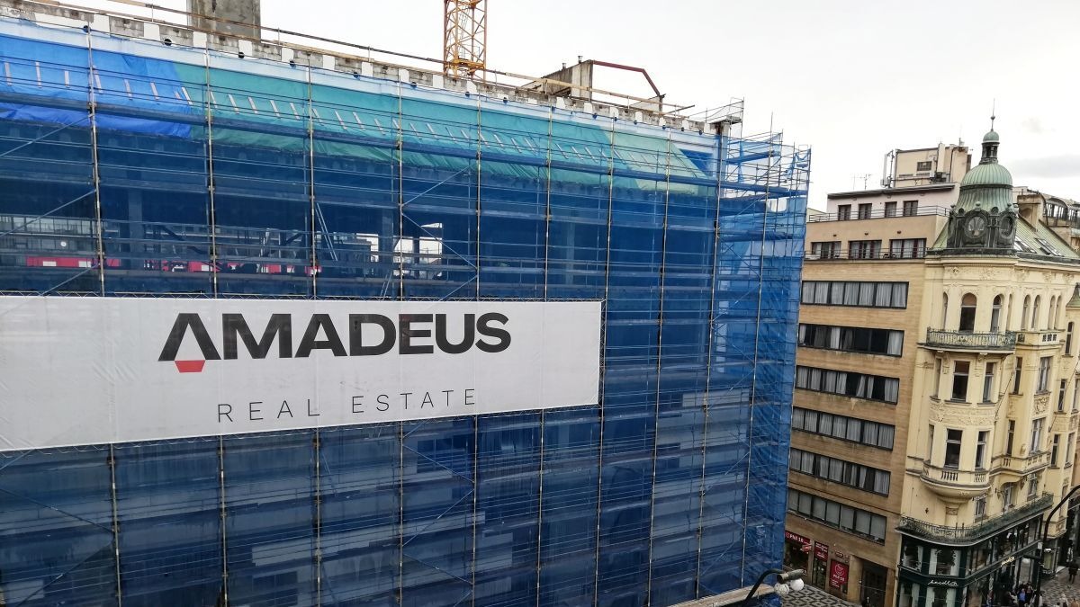 Máj