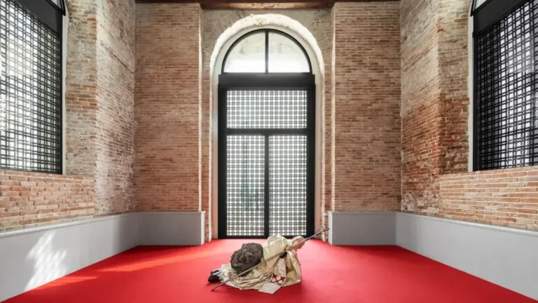 Icônes, Punta della Dogana